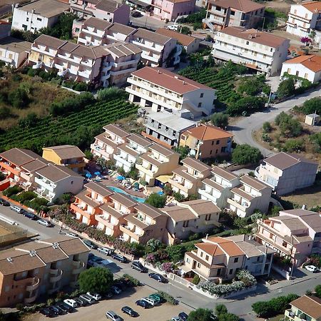 Borgo Del Tennis - Sa Ventana 2 Badesi Ngoại thất bức ảnh